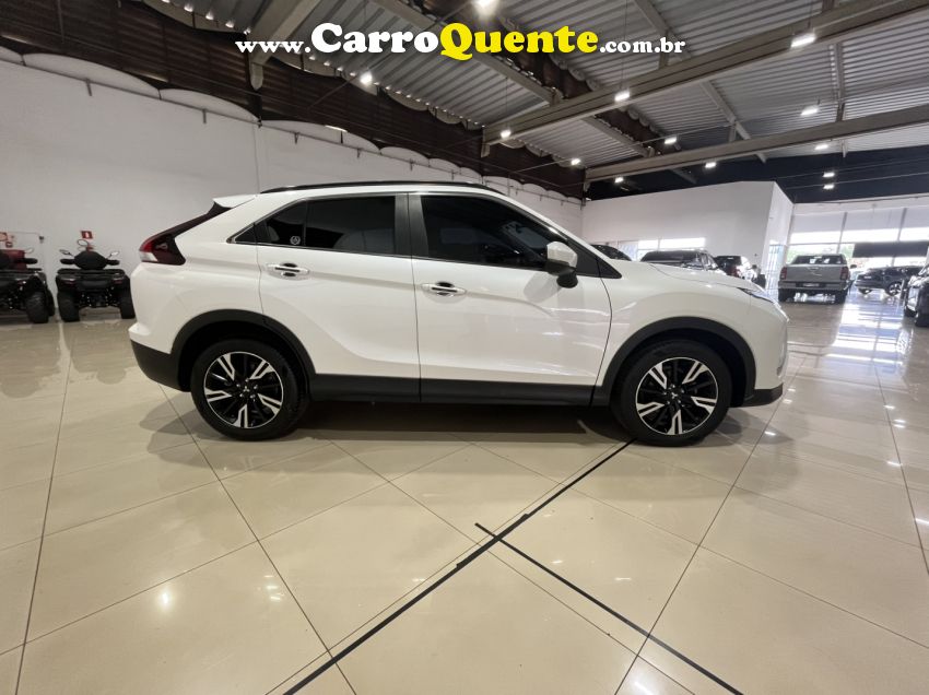 Mitsubishi ECLIPSE CROSS 1.5 MIVEC TURBO GASOLINA GLS CVT - Loja