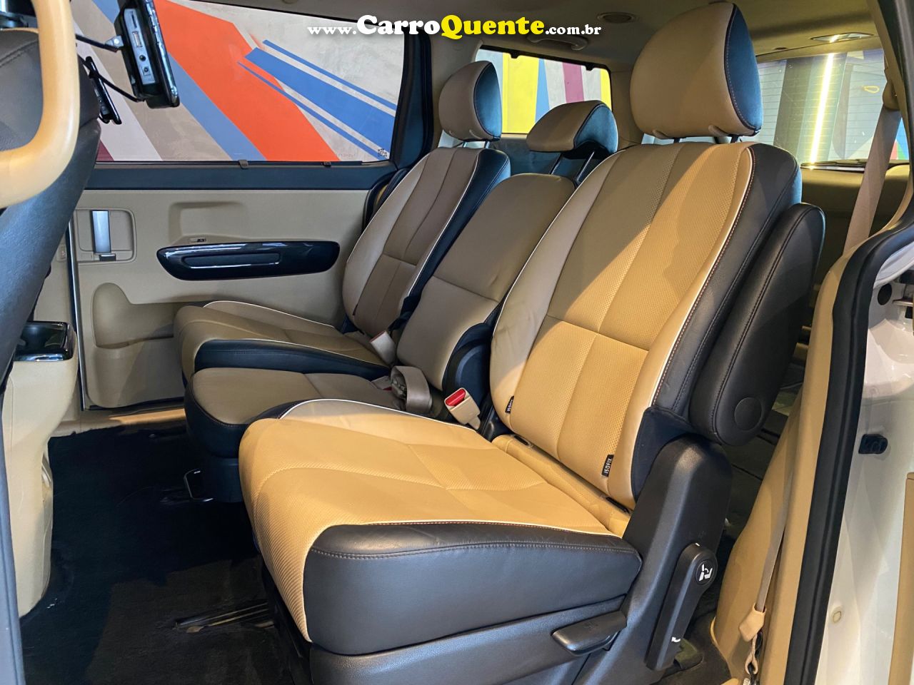 KIA CARNIVAL 3.3 EX V6 24V 2018 - Loja