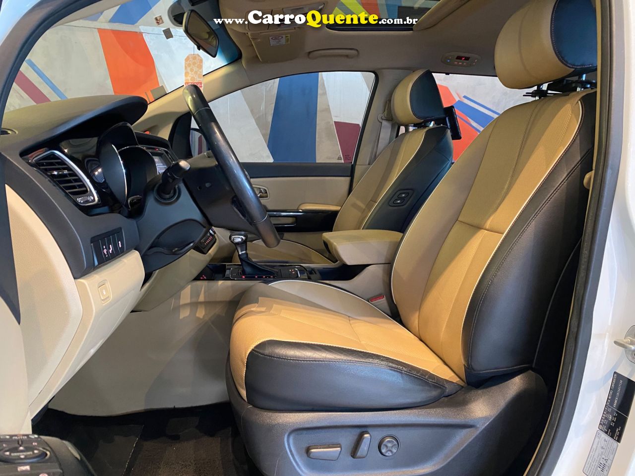 KIA CARNIVAL 3.3 EX V6 24V 2018 - Loja