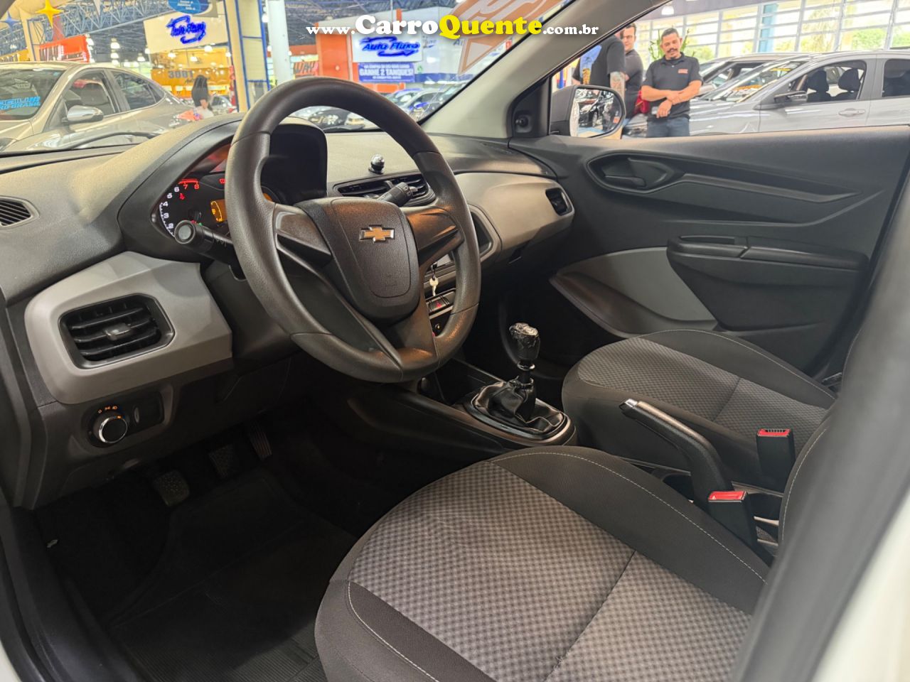 CHEVROLET ONIX 1.0 MPFI JOY 8V 2019 - Loja