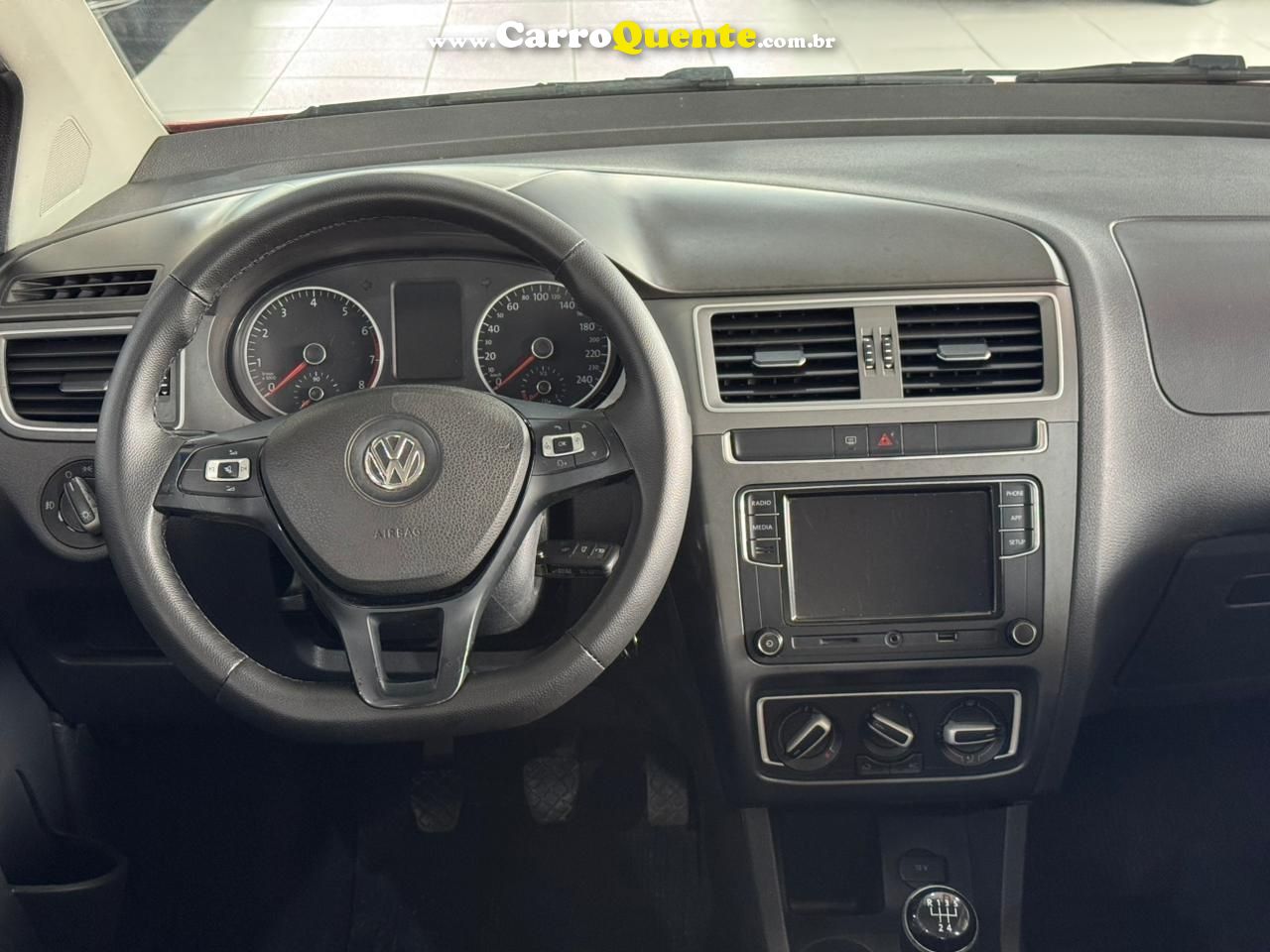 VOLKSWAGEN FOX 1.6 MSI TOTAL CONNECT 2020 - Loja