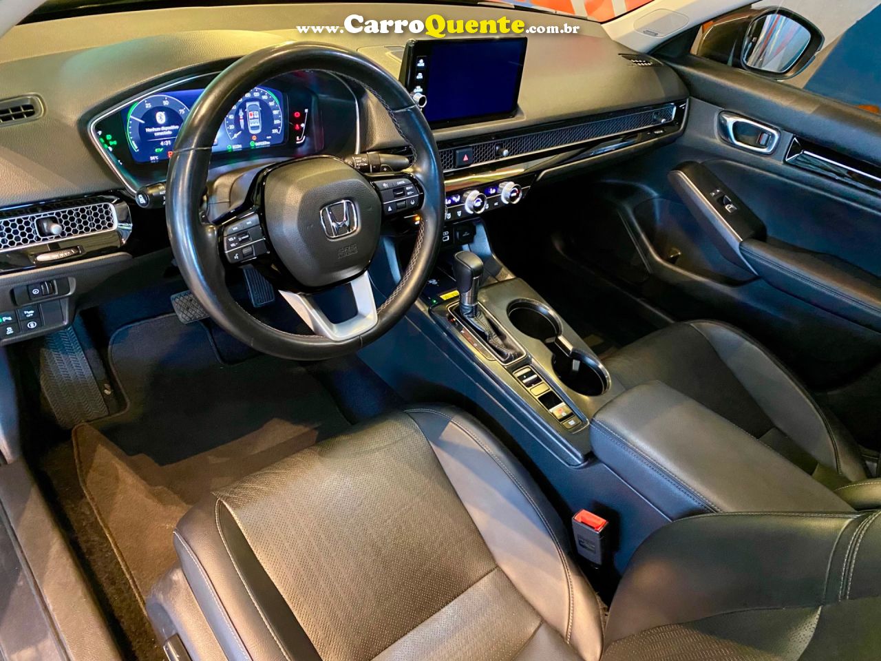 HONDA CIVIC 2.0 DI E:HEV TOURING E- 2023 - Loja