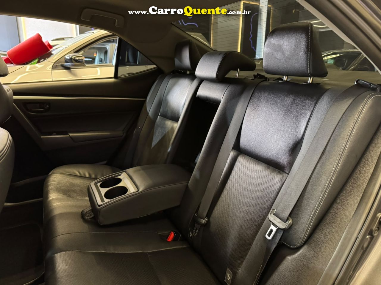 TOYOTA COROLLA 2.0 XEI 16V 2019 - Loja