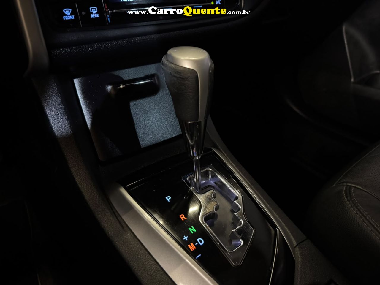 TOYOTA COROLLA 2.0 XEI 16V 2019 - Loja