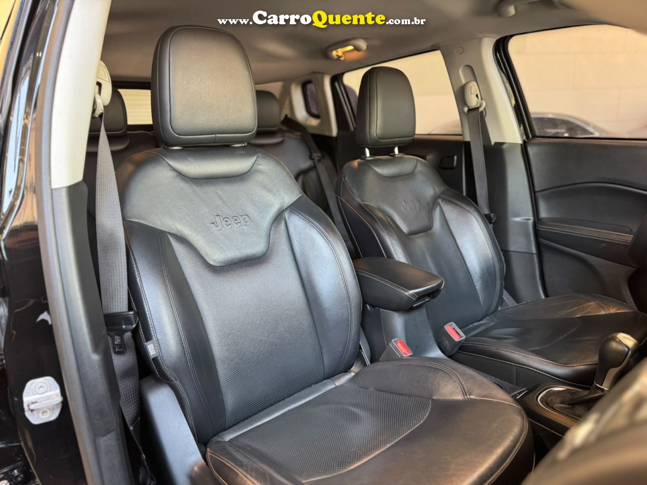 JEEP COMPASS 2.0 16V LONGITUDE 4X4 2017 - Loja