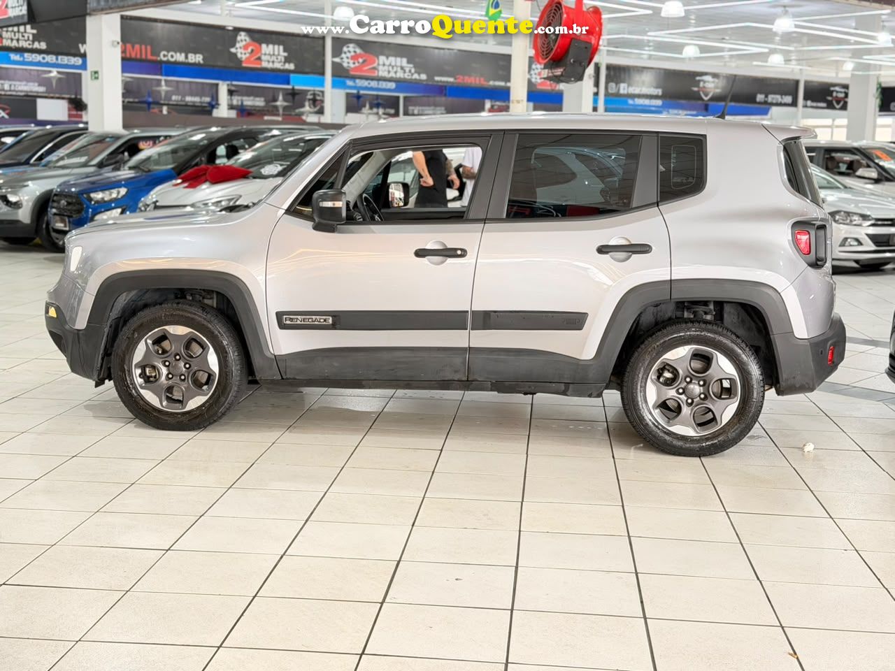 JEEP RENEGADE 1.8 16V 2019 - Loja