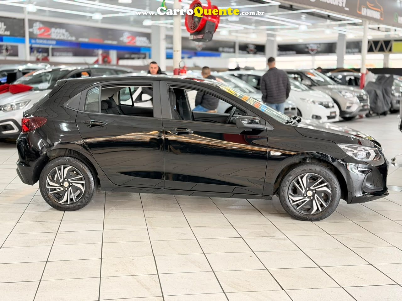 CHEVROLET ONIX 1.0 LT 2025 - Loja
