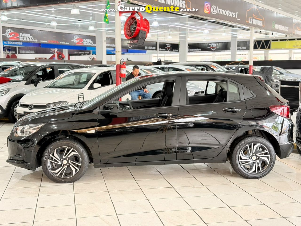 CHEVROLET ONIX 1.0 LT 2025 - Loja