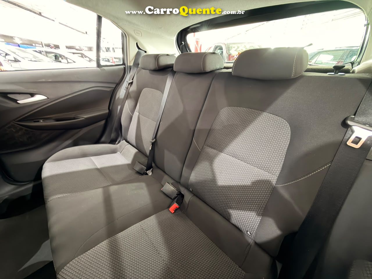 CHEVROLET ONIX 1.0 LT 2025 - Loja