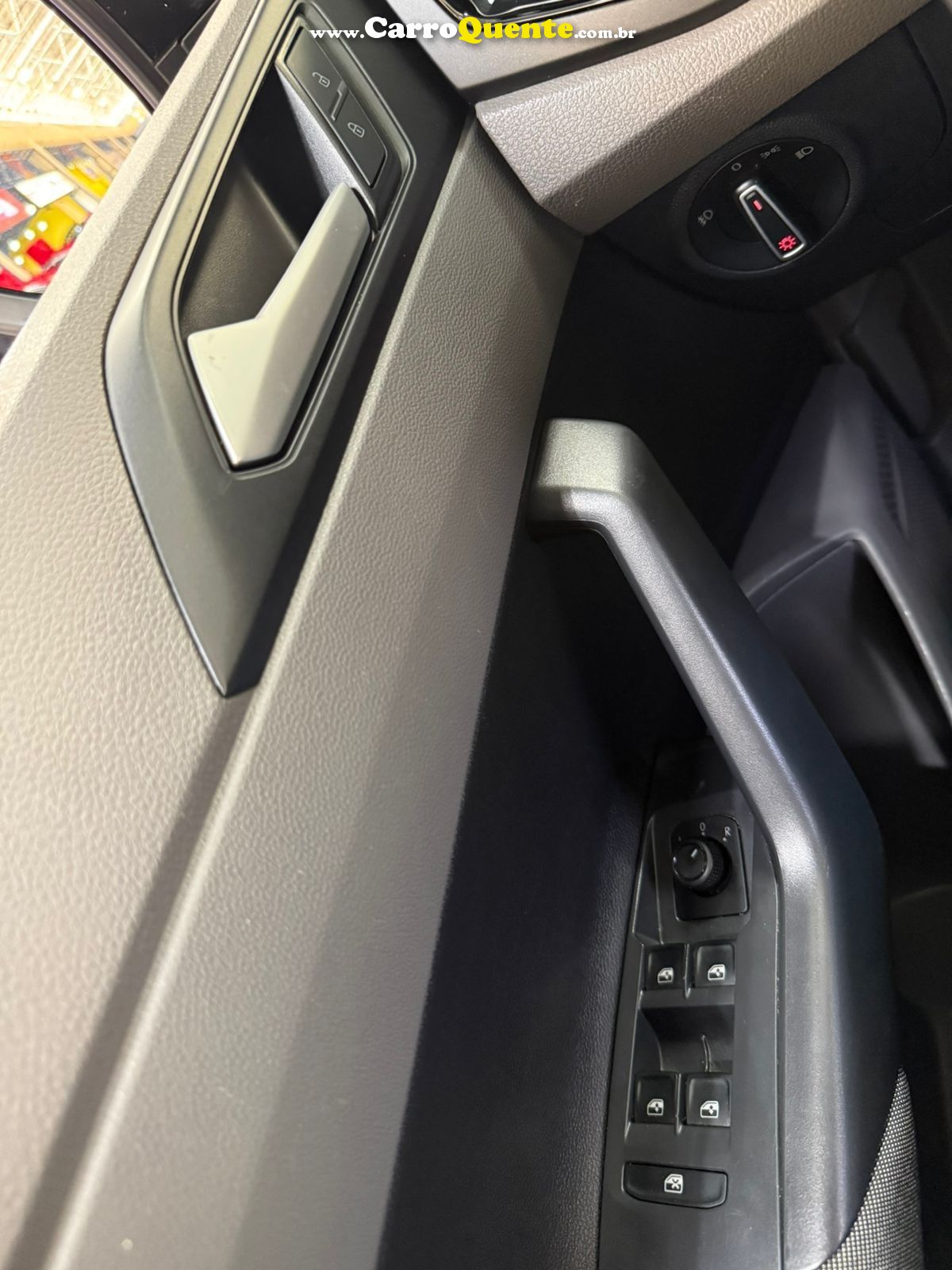 VOLKSWAGEN VIRTUS 1.0 200 TSI COMFORTLINE 2022 - Loja