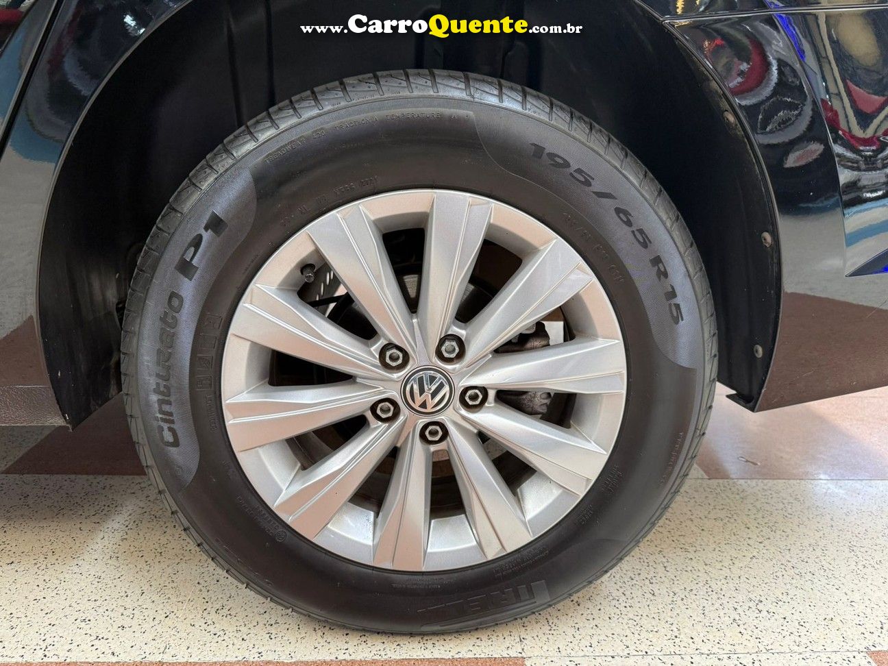 VOLKSWAGEN VIRTUS 1.0 200 TSI COMFORTLINE 2022 - Loja