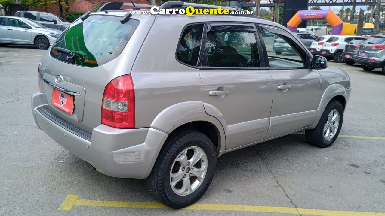 HYUNDAI   TUCSON 2.0 16V AUT.   PRATA 2012 2.0 GASOLINA - Loja