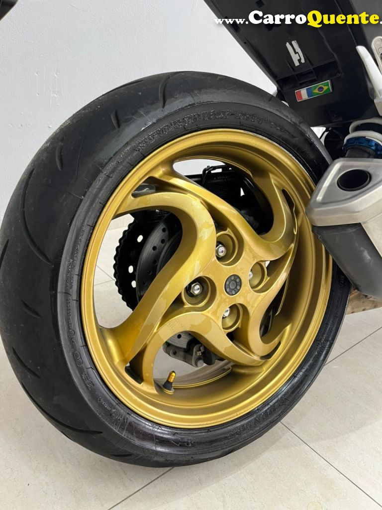 HONDA   CB 1000RABS   BRANCO 2013 2.5 GASOLINA - Loja