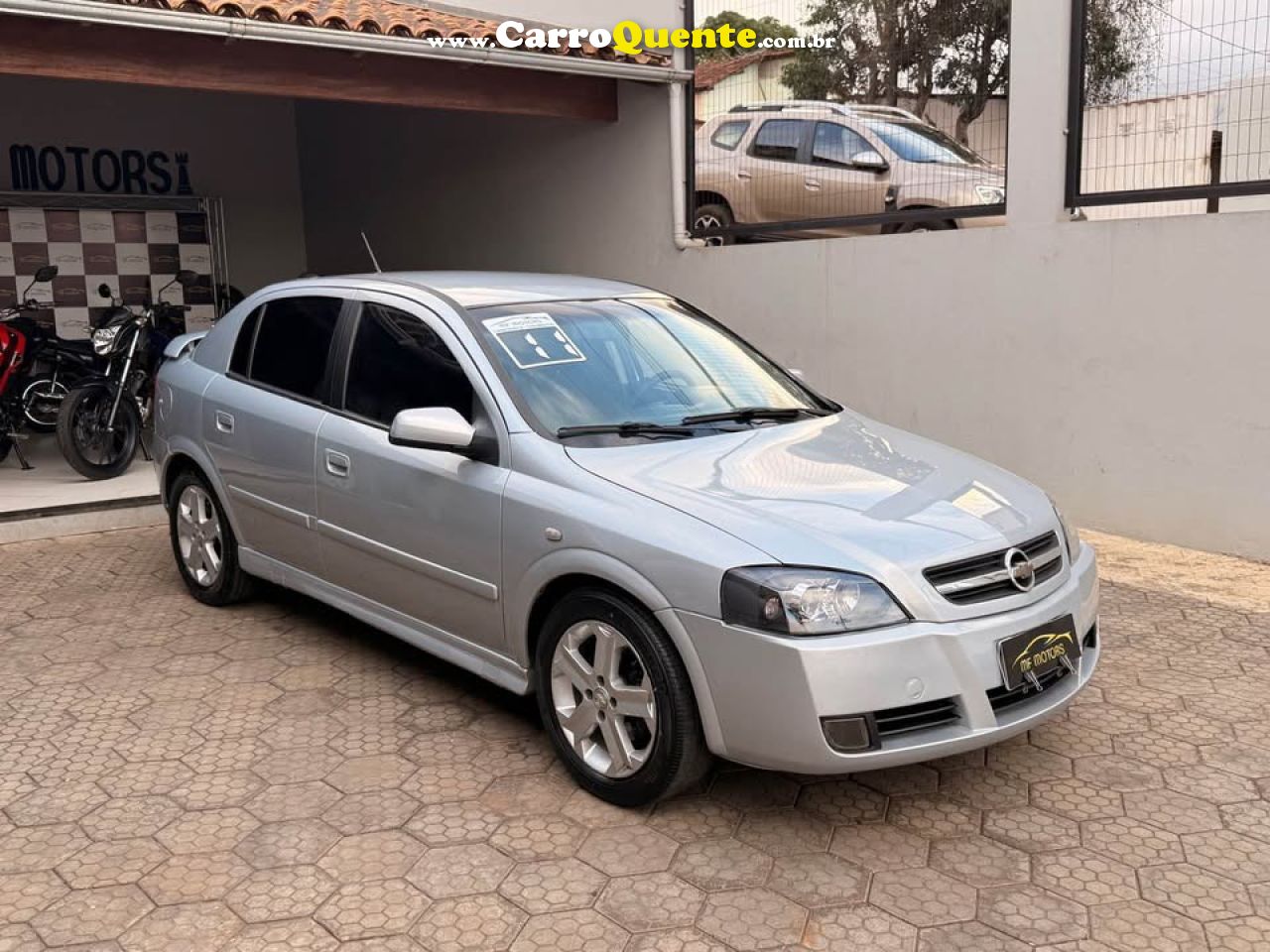 CHEVROLET   ASTRA ADVANTAGE 2.0 MPFI 8V FLEXPOWER 5P   PRATA 2011 2.0 FLEX - Loja
