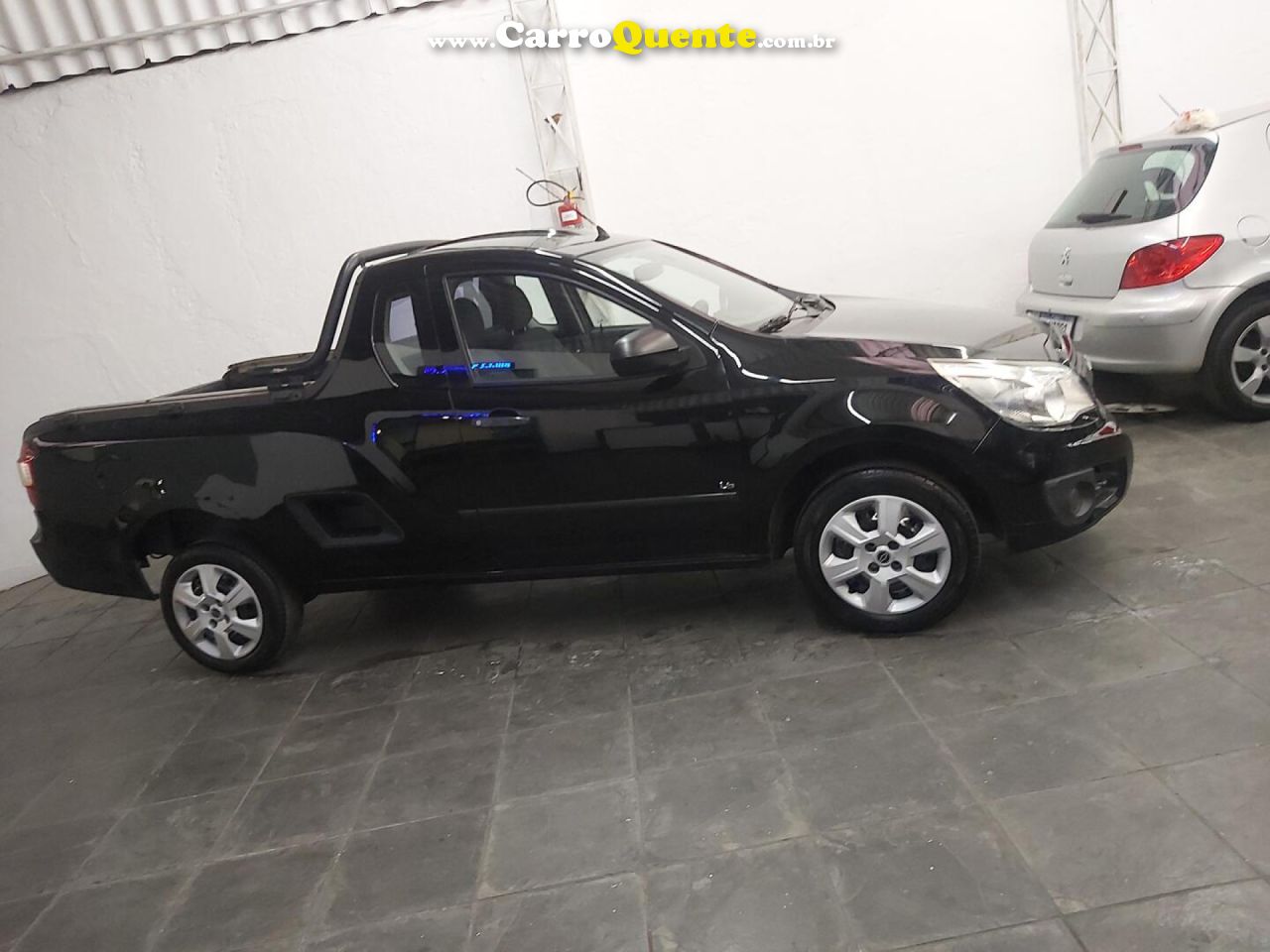 CHEVROLET   MONTANA LS 1.4 ECONOFLEX 8V 2P   PRETO 2011 1.4 FLEX - Loja