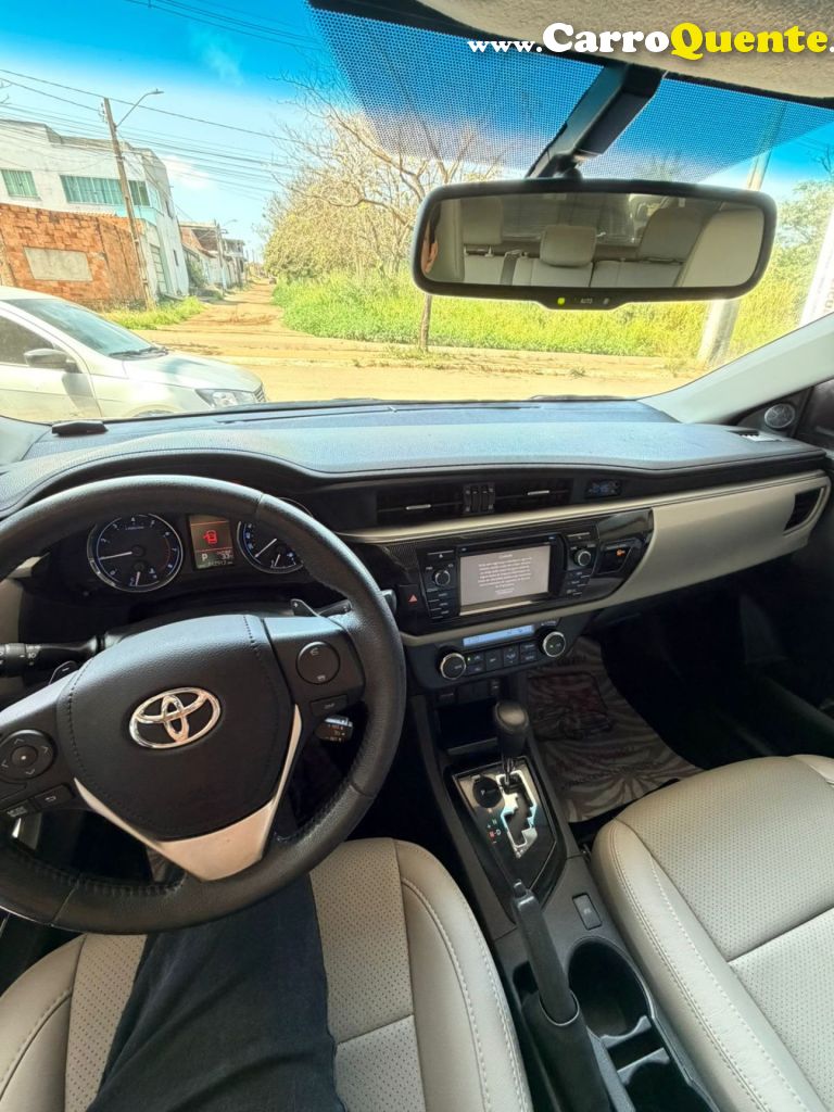 TOYOTA   COROLLA XEI 2.0 FLEX 16V AUT.   PRATA 2015 2.0 FLEX - Loja