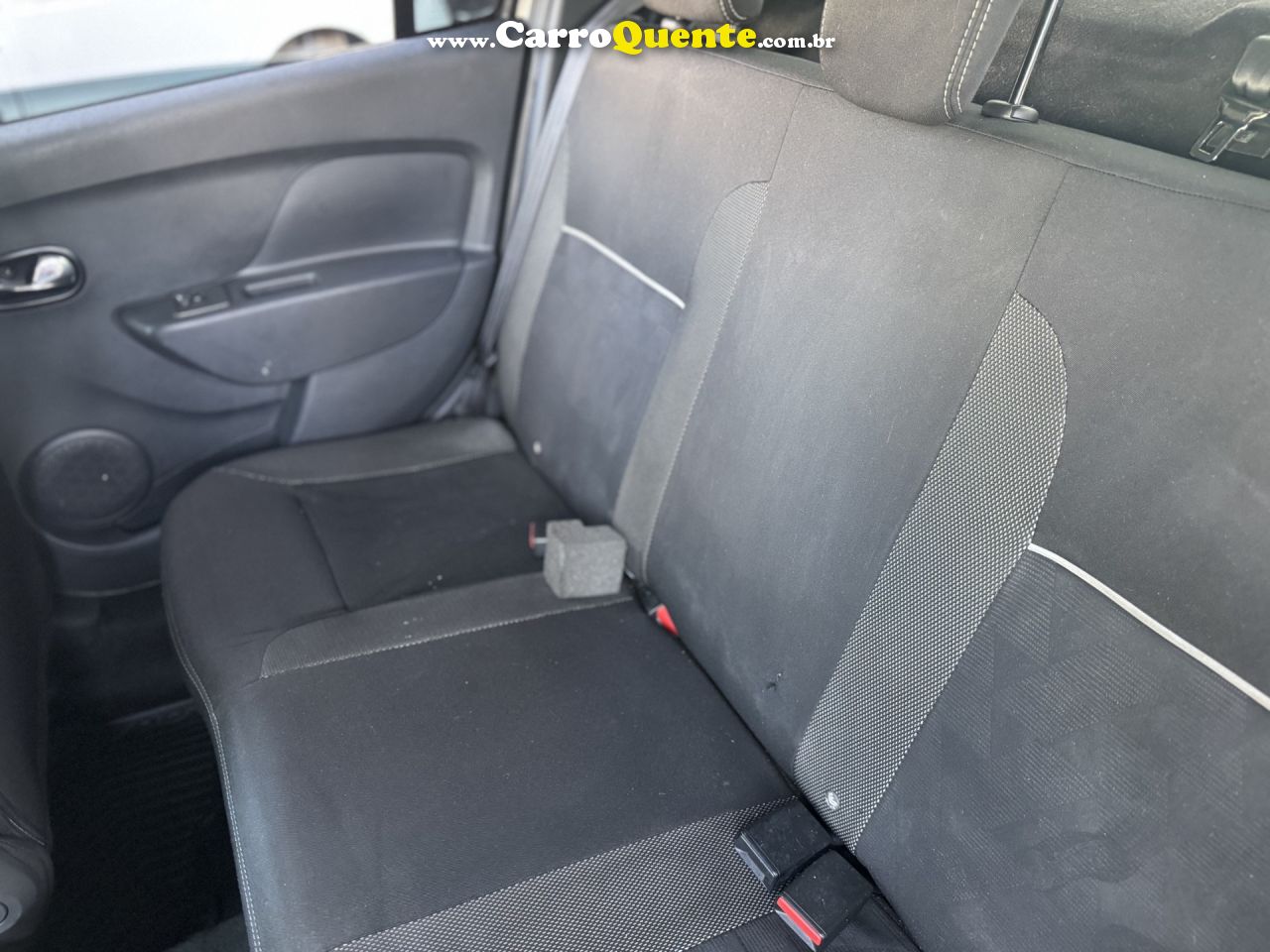 RENAULT   LOGAN ZEN FLEX 1.6 16V 4P AUT.   BRANCO 2021 1.6 FLEX - Loja