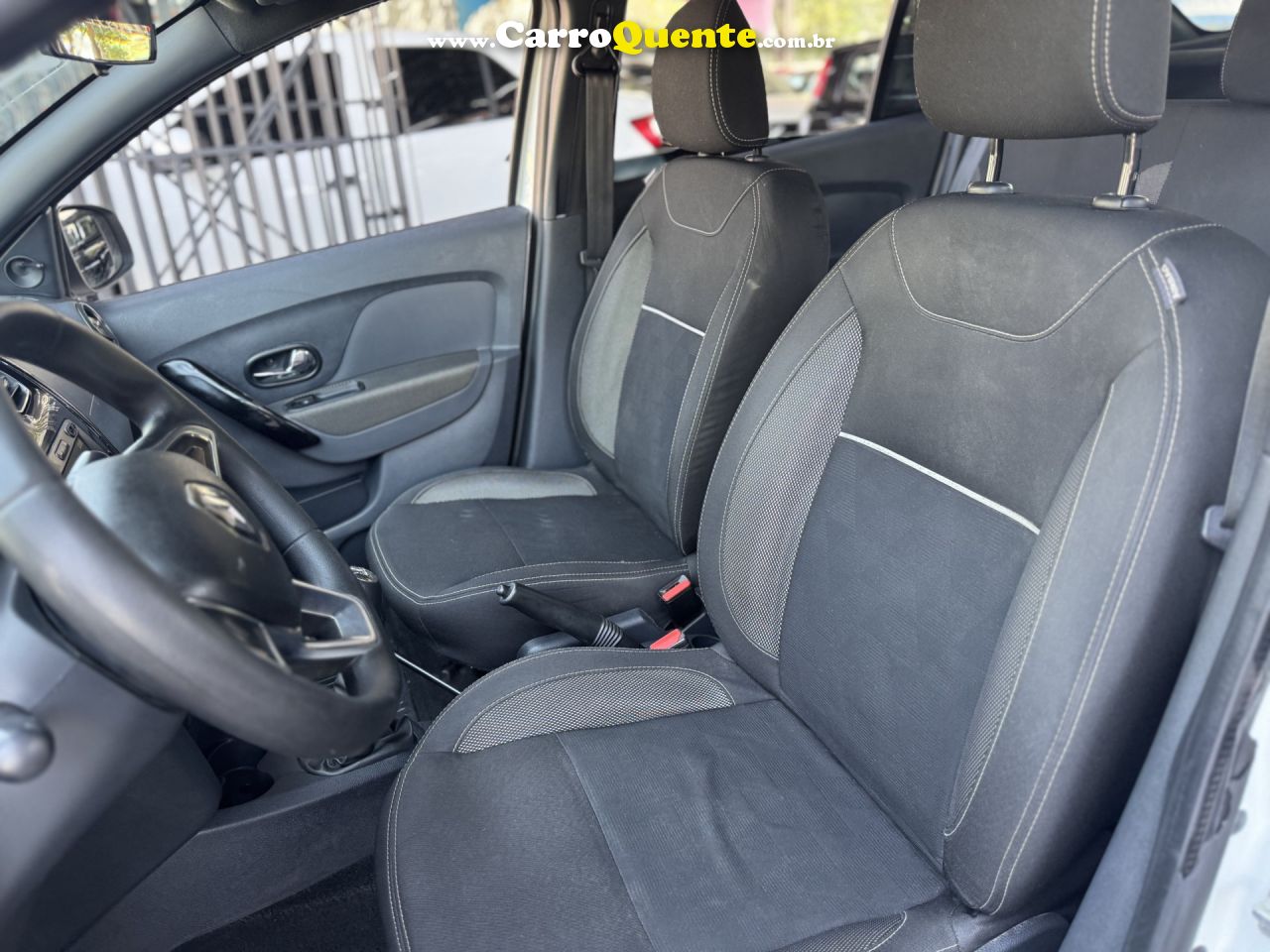 RENAULT   LOGAN ZEN FLEX 1.6 16V 4P AUT.   BRANCO 2021 1.6 FLEX - Loja