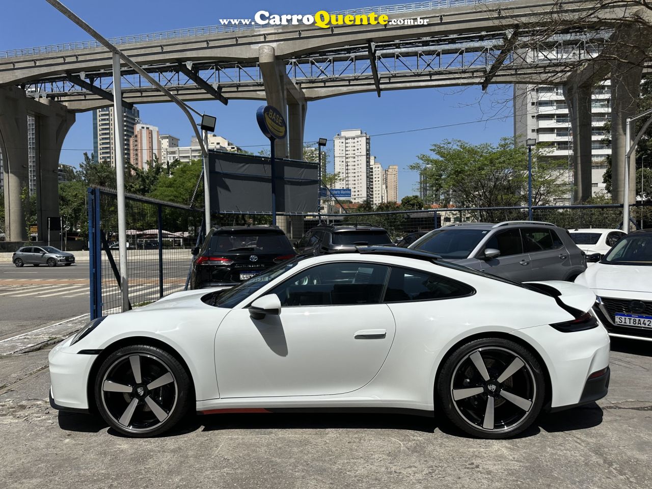 PORSCHE   PORSCHE 911 3.0 24V H6 GASOLINA CARRERA PDK   BRANCO 2026 3.0 H6 GASOLINA - Loja