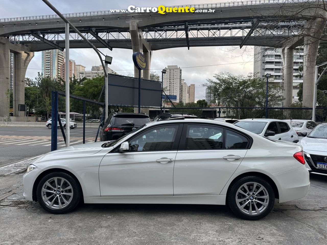 BMW   328IA 2.0 TB2.0 TB FLEX 16V 4P   BRANCO 2014 2.0 GASOLINA - Loja