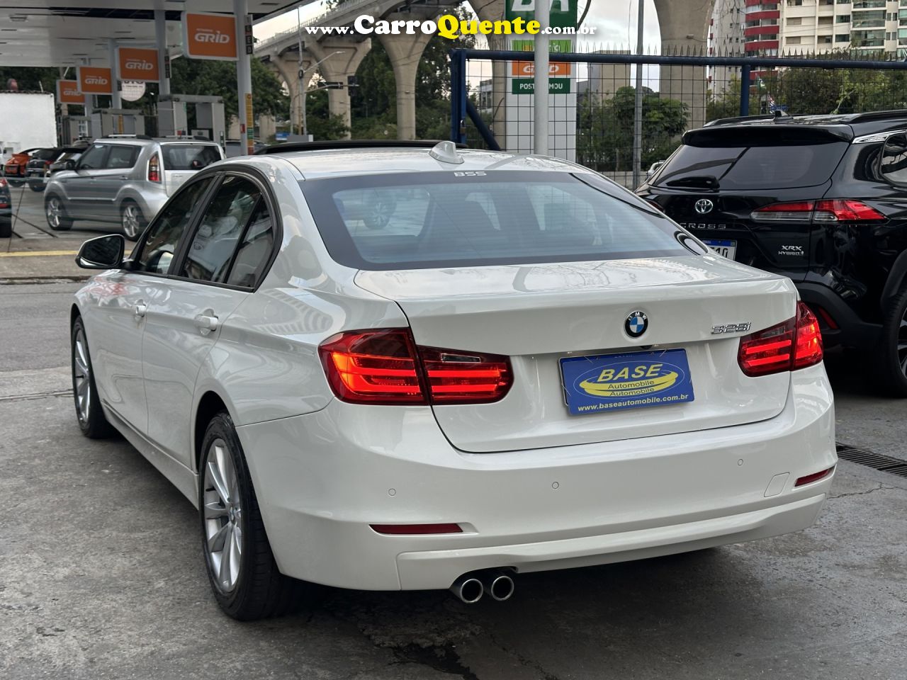 BMW   328IA 2.0 TB2.0 TB FLEX 16V 4P   BRANCO 2014 2.0 GASOLINA - Loja