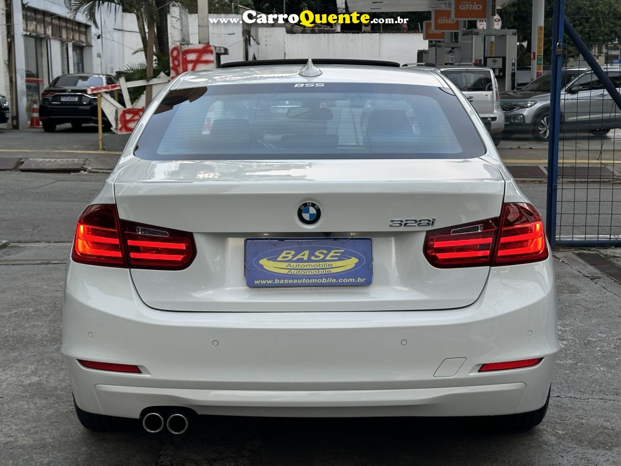 BMW   328IA 2.0 TB2.0 TB FLEX 16V 4P   BRANCO 2014 2.0 GASOLINA - Loja