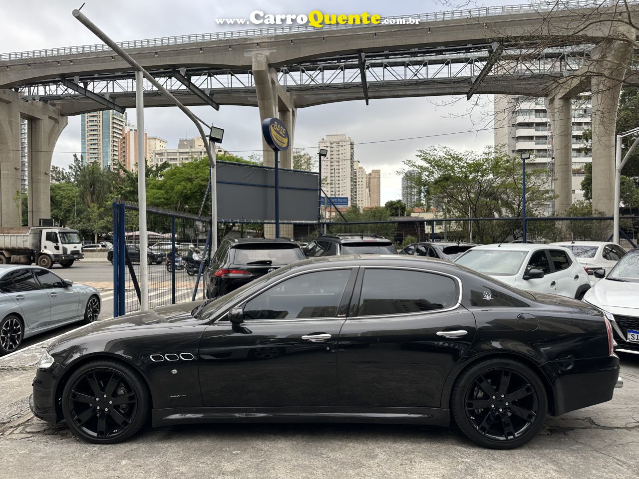 MASERATI   QUATTROPORTE SPORT 4.2 32V 400CV430CV   PRETO 2007 4.2 GASOLINA - Loja