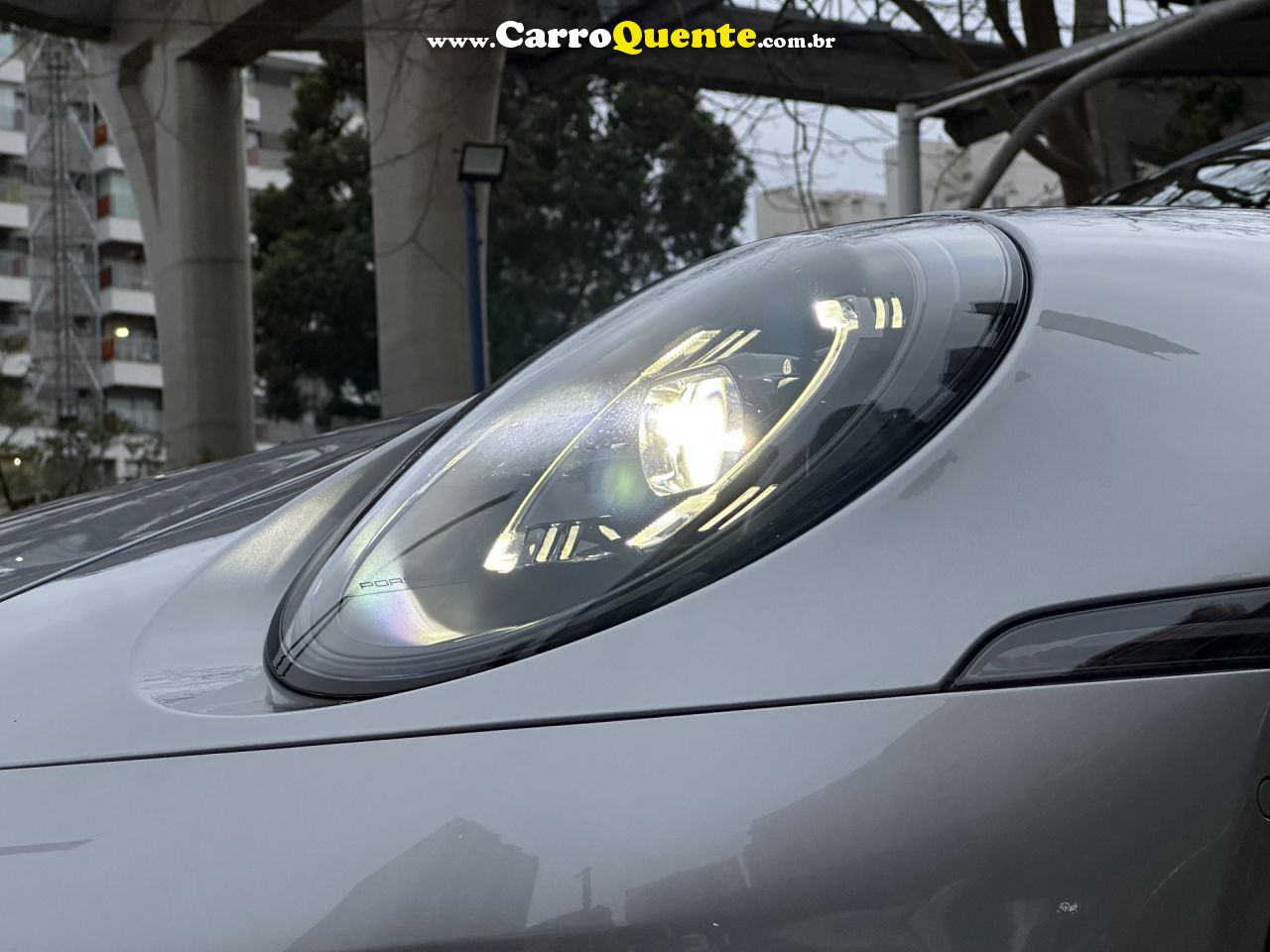 PORSCHE   PORSCHE 911 3.0 24V H6 GASOLINA CARRERA PDK   PRATA 2026 3.0 H6 GASOLINA - Loja