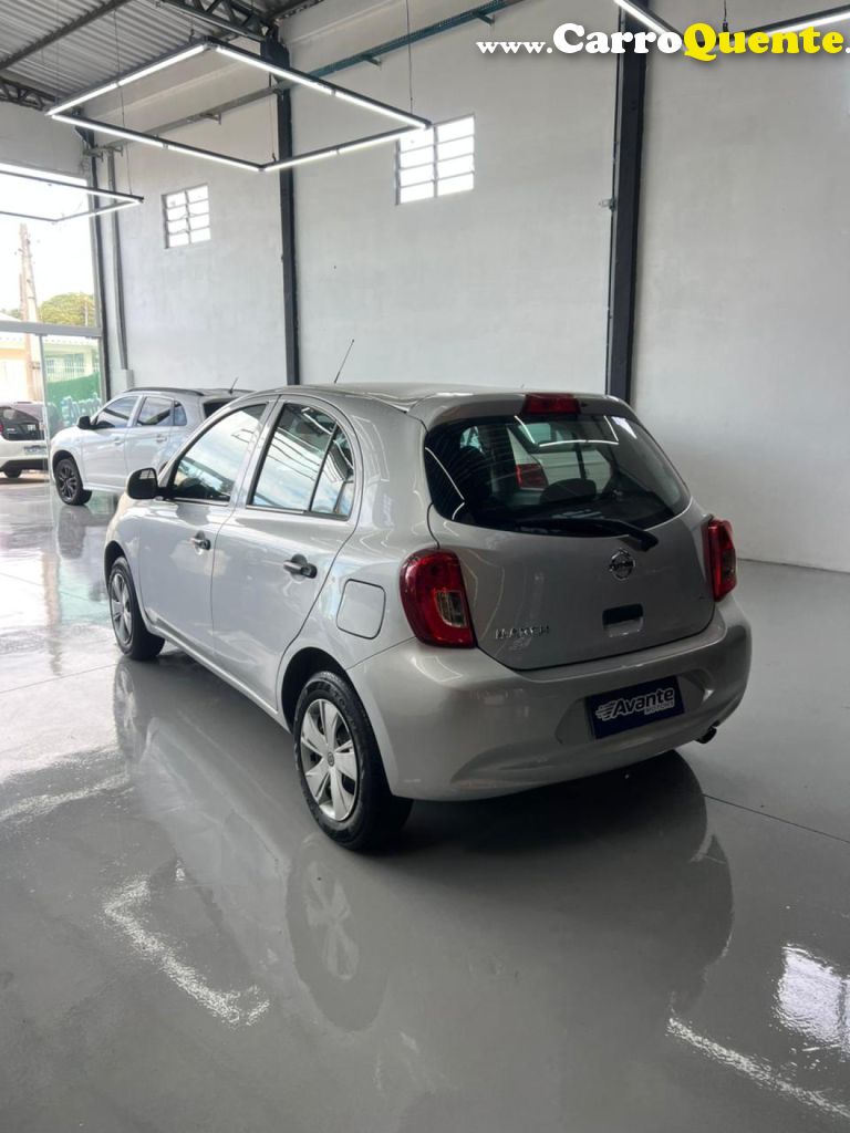 NISSAN   MARCH SL 1.6 16V FLEXSTART 5P MEC.   PRATA 2017 1.6 GASOLINA - Loja