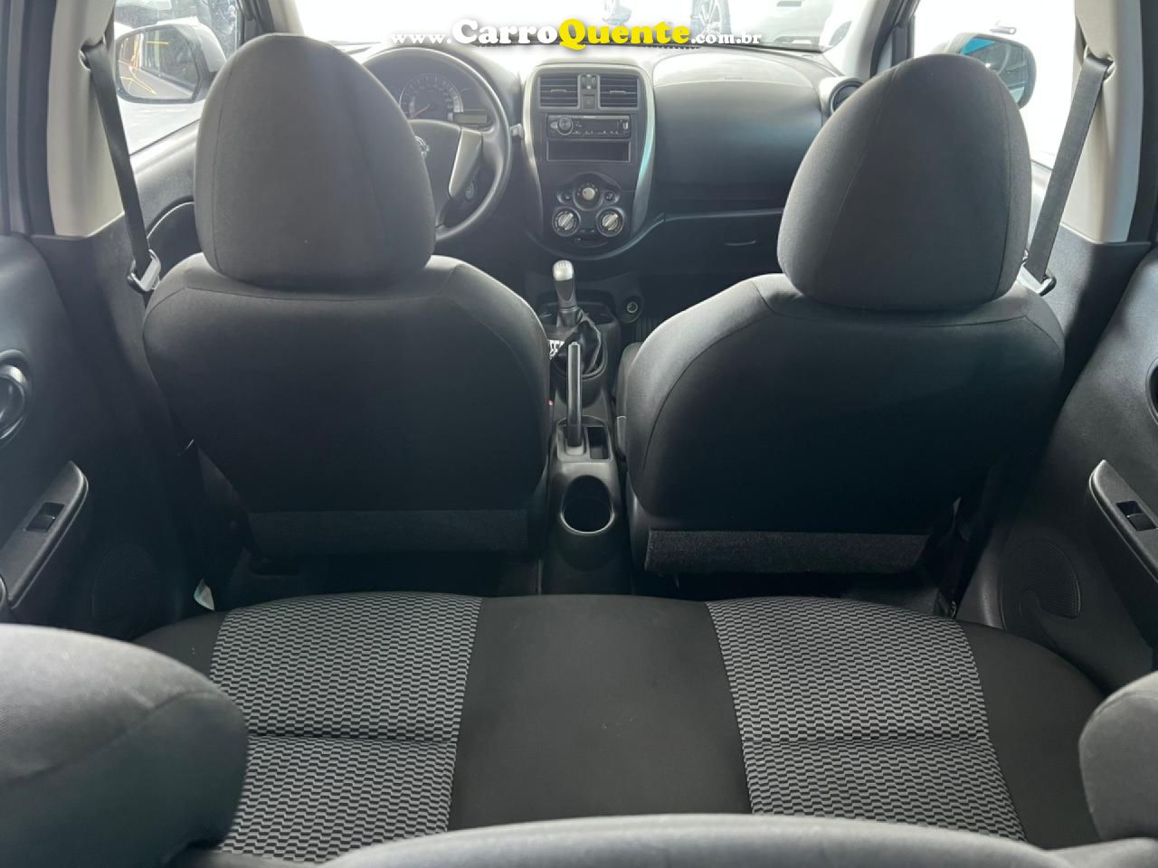 NISSAN   MARCH SL 1.6 16V FLEXSTART 5P MEC.   PRATA 2017 1.6 GASOLINA - Loja