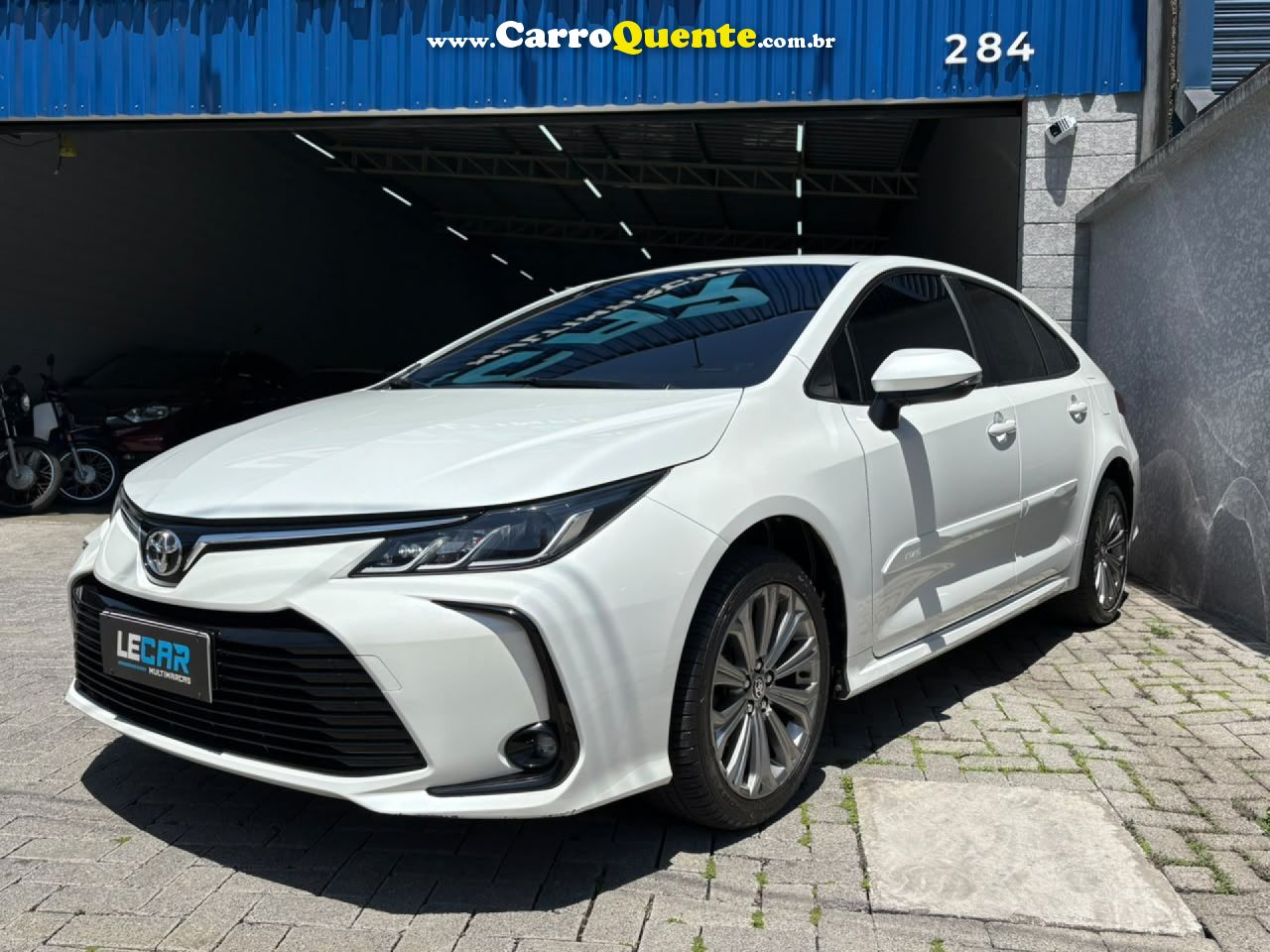 TOYOTA   COROLLA XEI 2.0 FLEX 16V AUT.   BRANCO 2022 2.0 FLEX - Loja