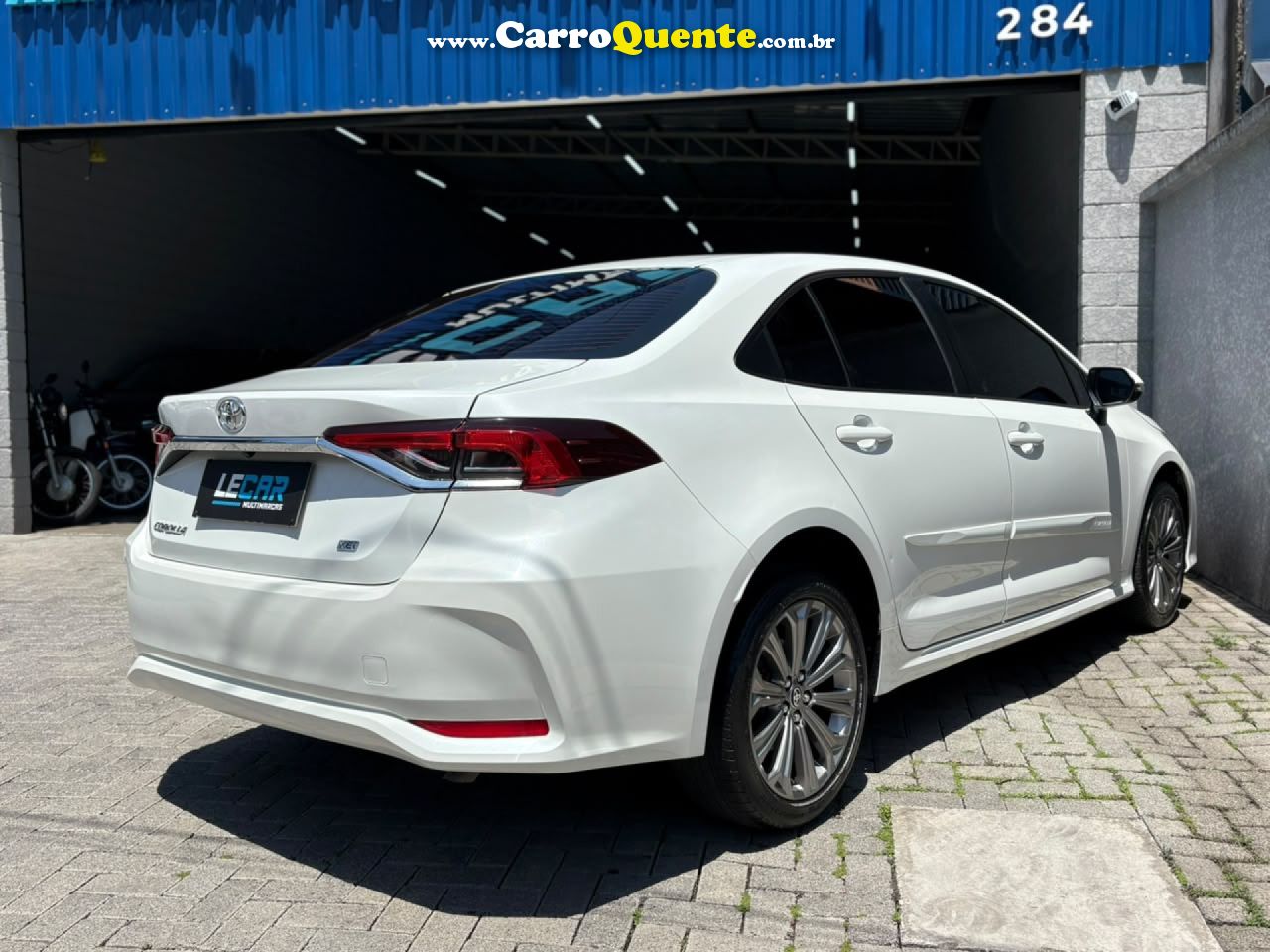TOYOTA   COROLLA XEI 2.0 FLEX 16V AUT.   BRANCO 2022 2.0 FLEX - Loja