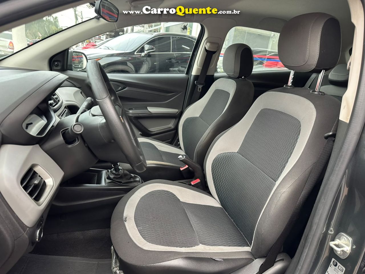 CHEVROLET   ONIX HATCH LS 1.0 8V FLEXPOWER 5P MEC.   CINZA 2016 1.0 FLEX - Loja