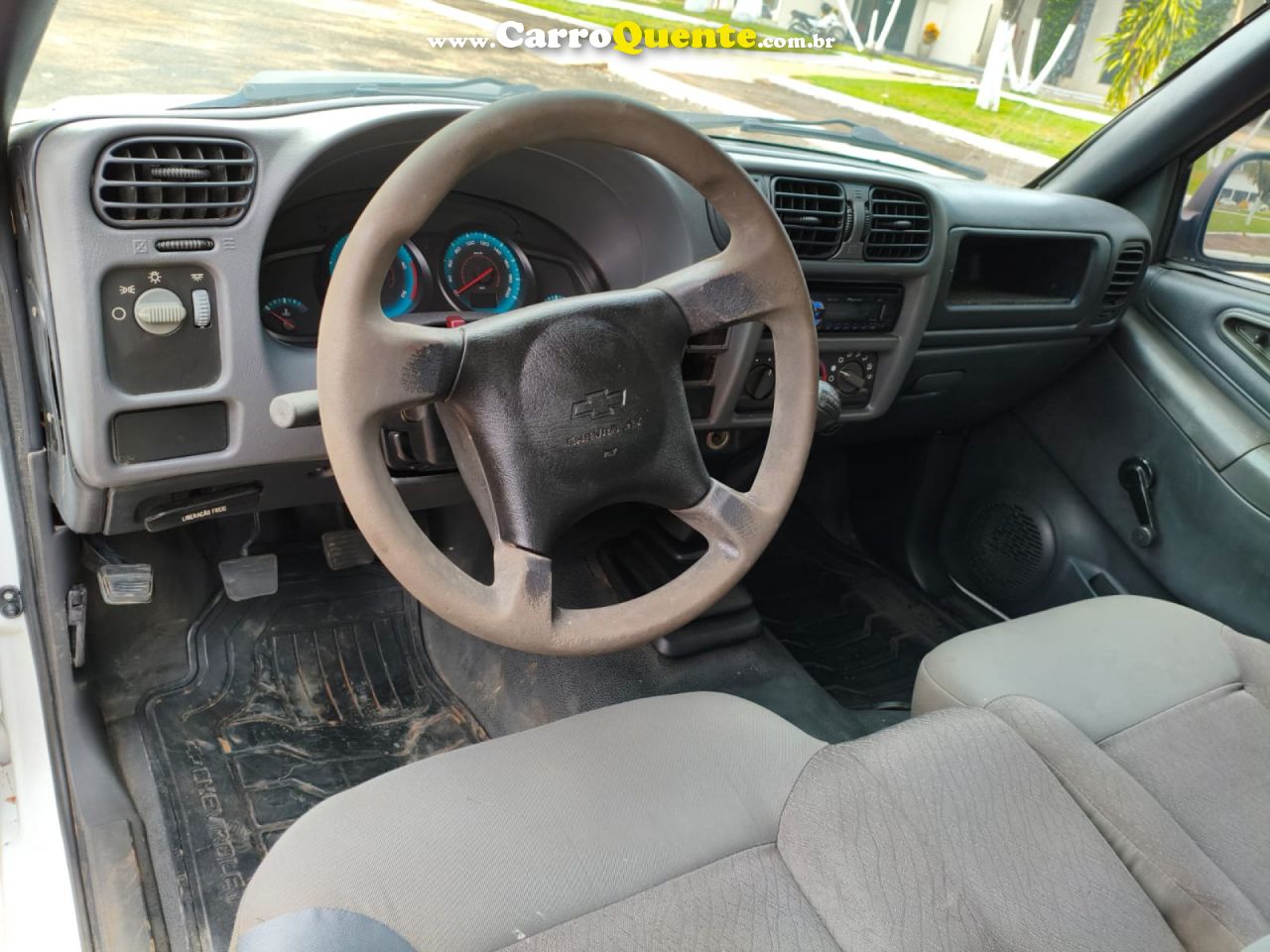 CHEVROLET   S10 P-UP COLINA 2.8 TDI 4X24X4 CS DIES.   BRANCO 2011 2.8 DIESEL - Loja