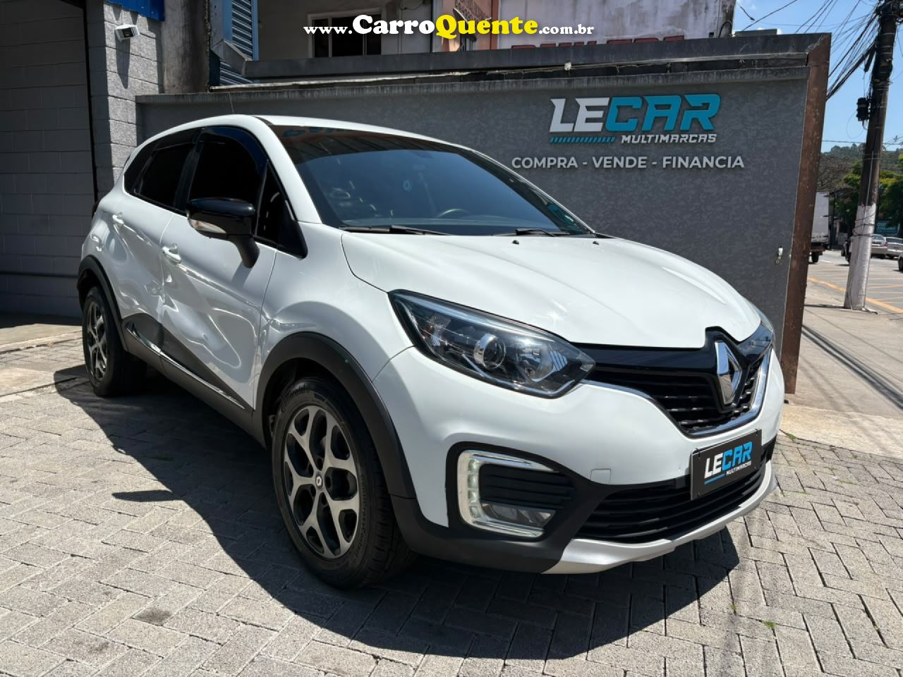RENAULT   CAPTUR INTENSE 2.0 16V FLEX 5P AUT.   BRANCO 2020 2.0 FLEX - Loja