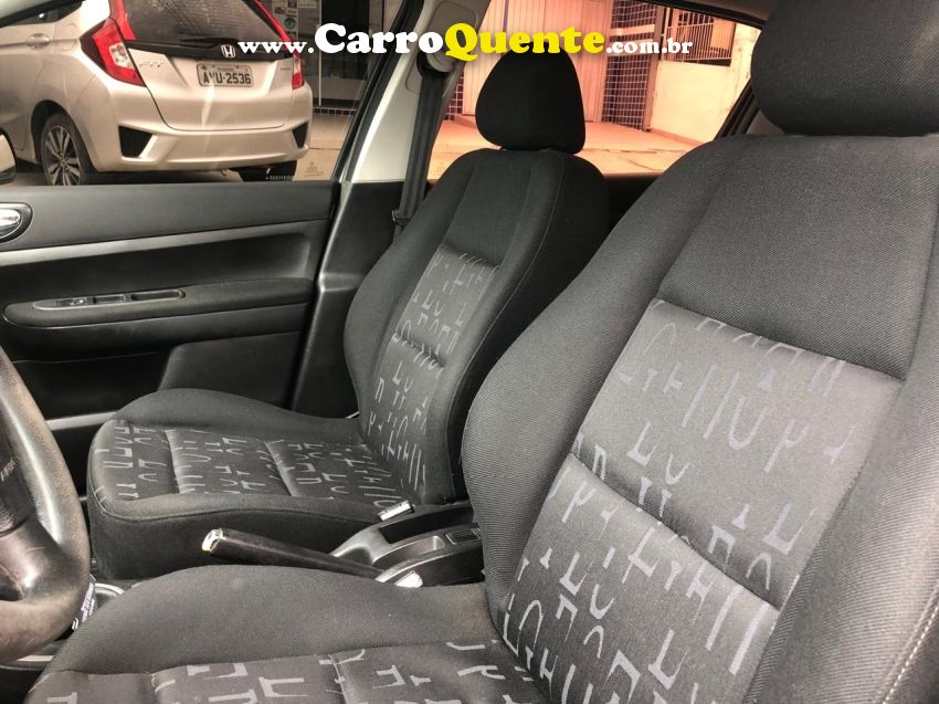 Peugeot 307 1.6 PRESENCE 16V GASOLINA 4P MANUAL - Loja