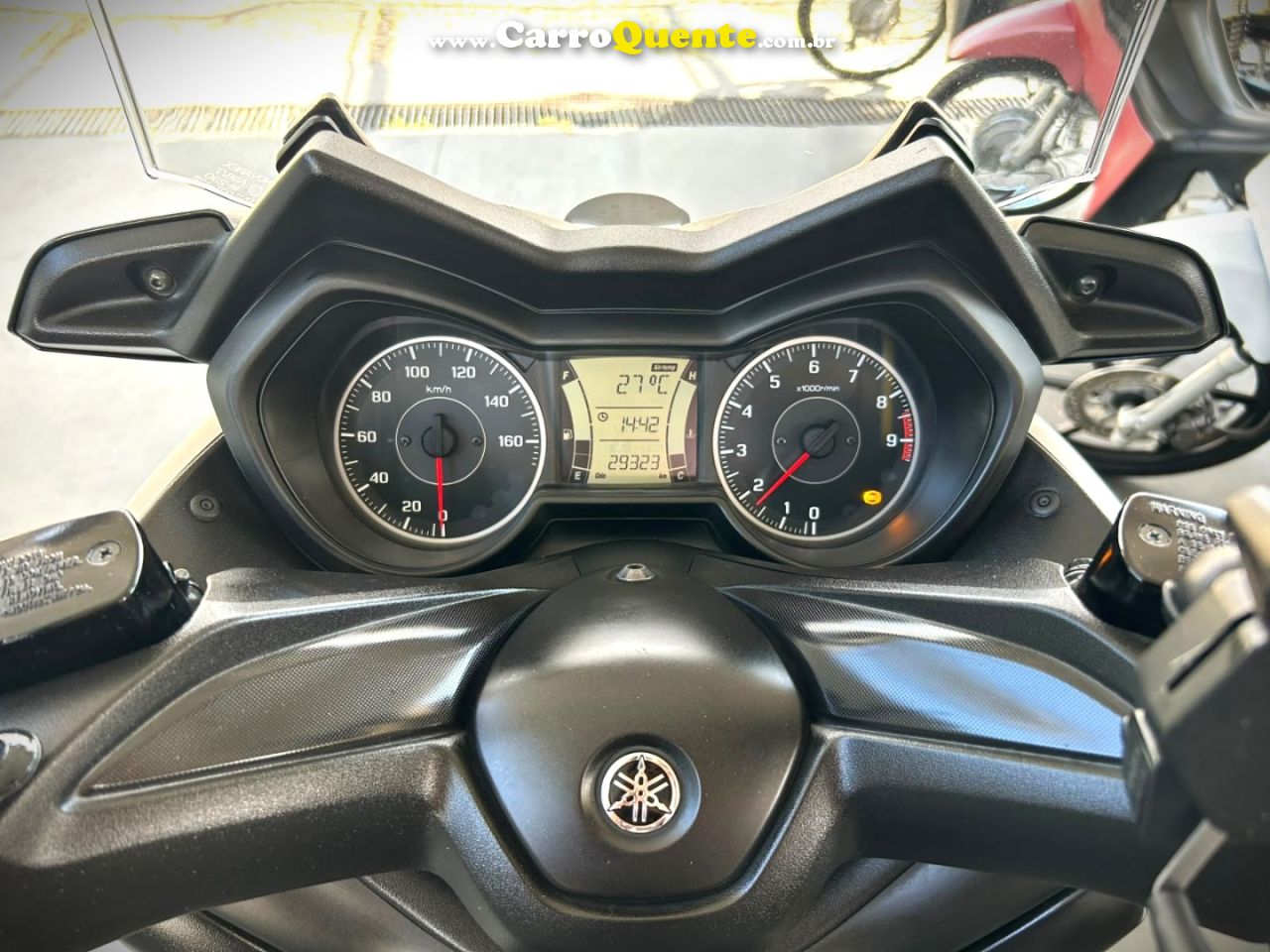 YAMAHA XMAX 250 2022 Gasolina Automático - Loja