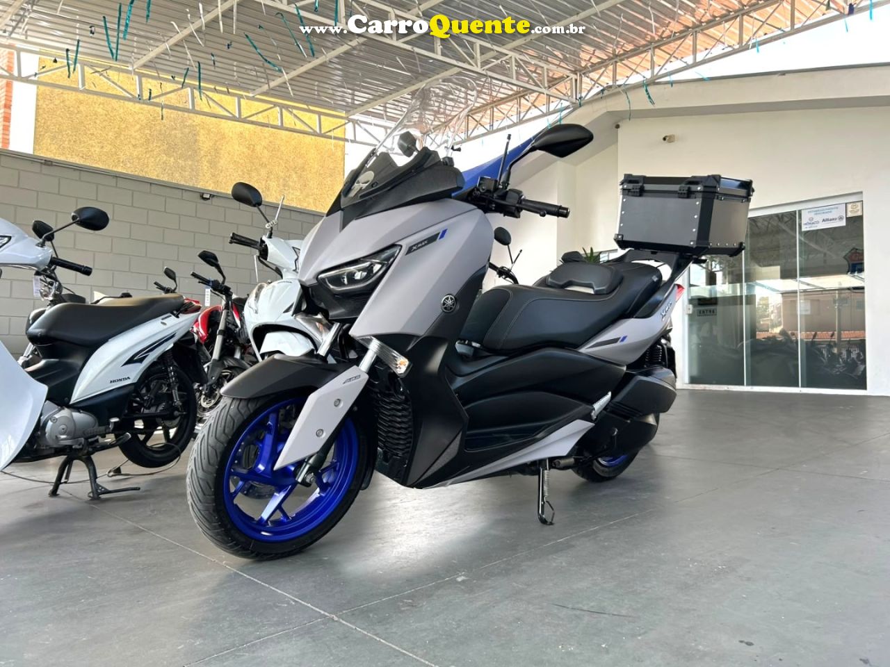 YAMAHA XMAX 250 2022 Gasolina Automático - Loja