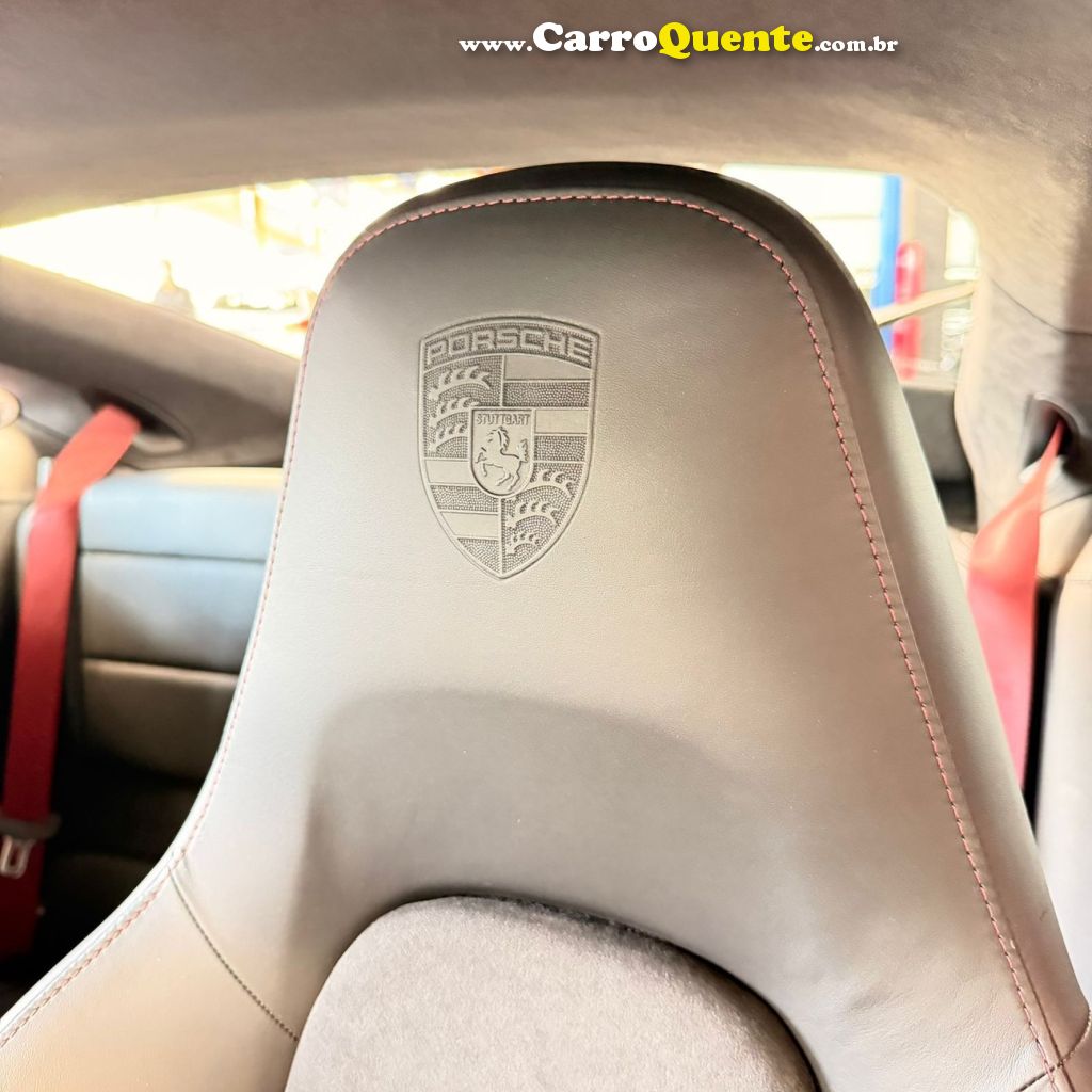 PORSCHE 911 3.0 24V H6 CARRERA S PDK 2017 - Loja