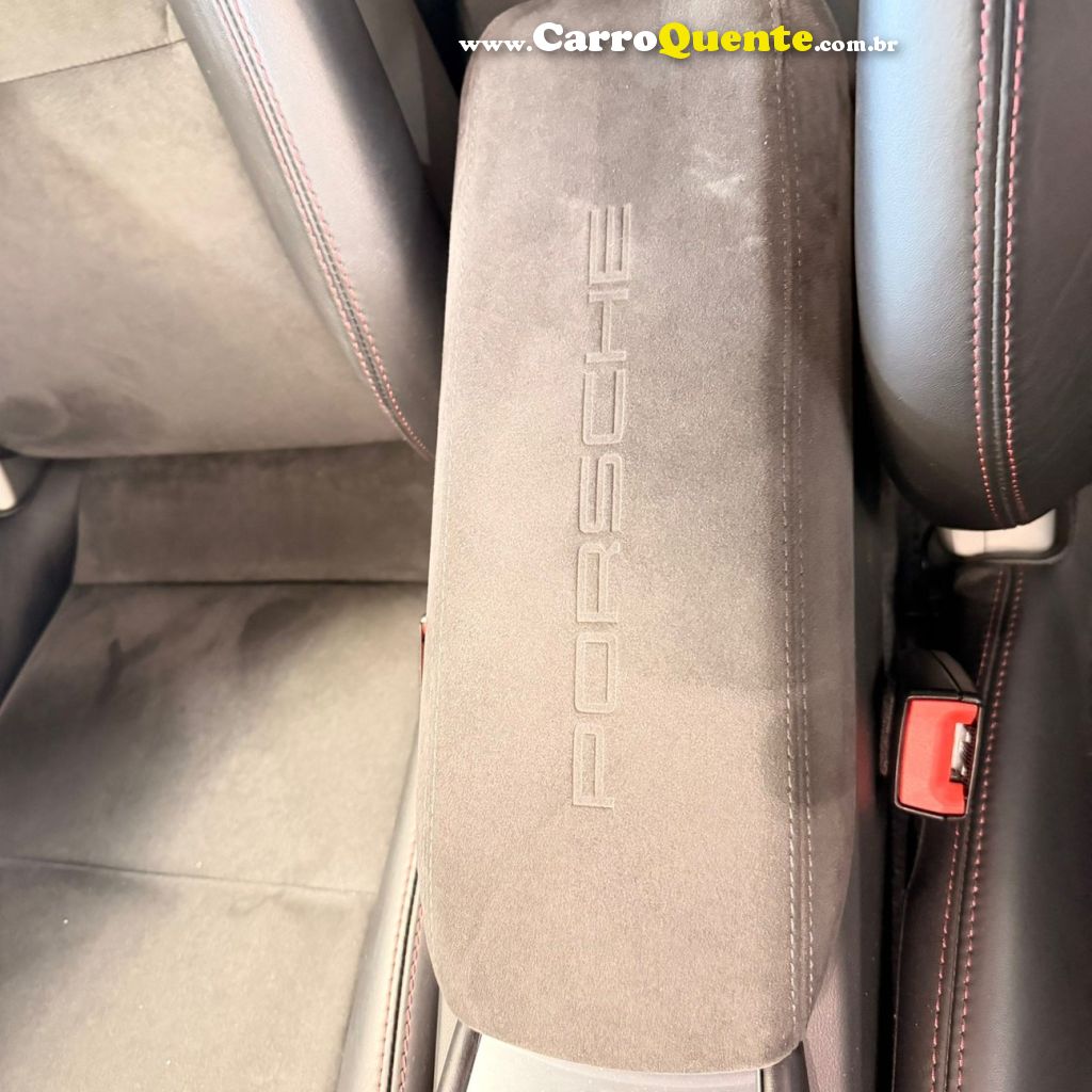PORSCHE 911 3.0 24V H6 CARRERA S PDK 2017 - Loja