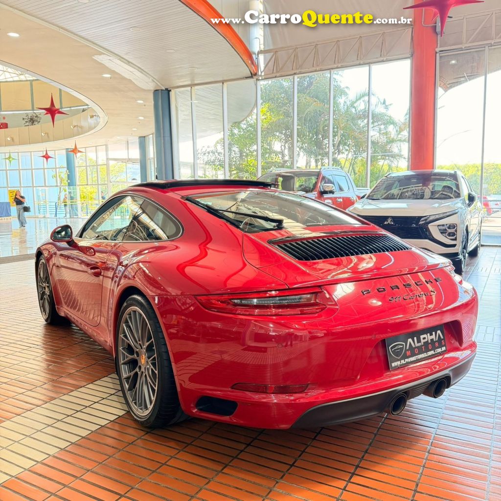 PORSCHE 911 3.0 24V H6 CARRERA S PDK 2017 - Loja