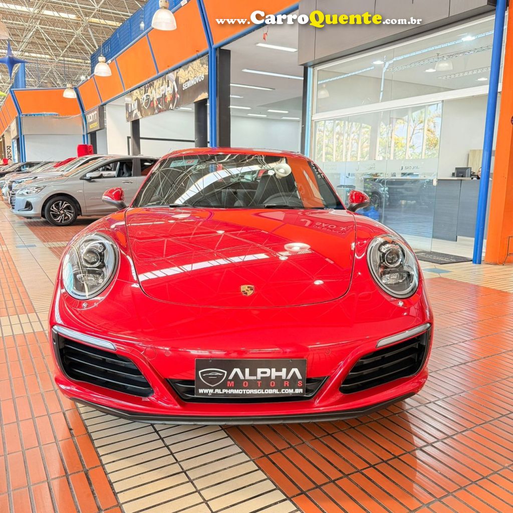 PORSCHE 911 3.0 24V H6 CARRERA S PDK 2017 - Loja