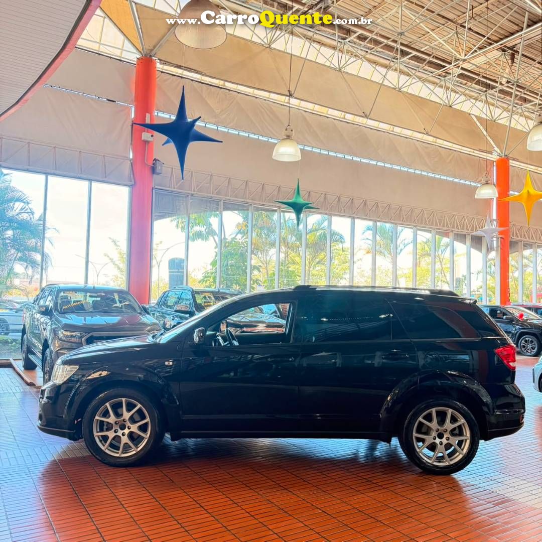 DODGE JOURNEY 3.6 RT V6 2015 - Loja