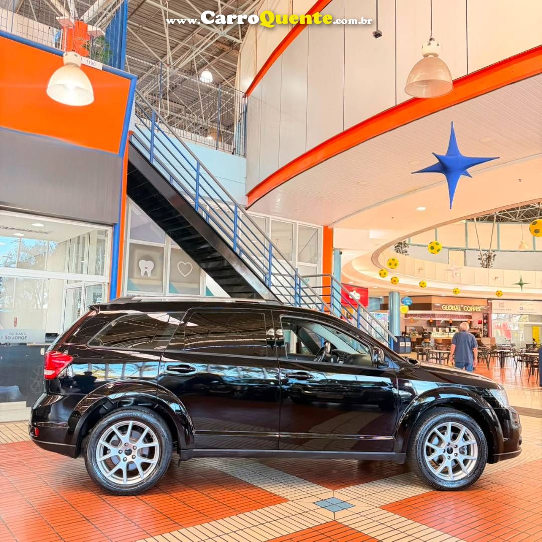 DODGE JOURNEY 3.6 RT V6 2015 - Loja