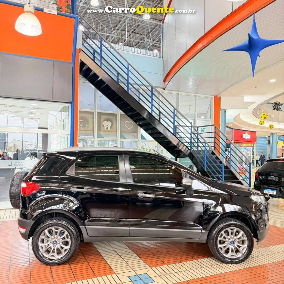 FORD ECOSPORT 2.0 FREESTYLE 16V 2015 - Loja