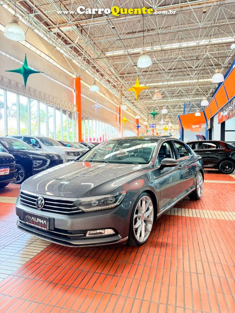VOLKSWAGEN PASSAT 2.0 16V TSI BLUEMOTION HIGHLINE DSG 2017 - Loja