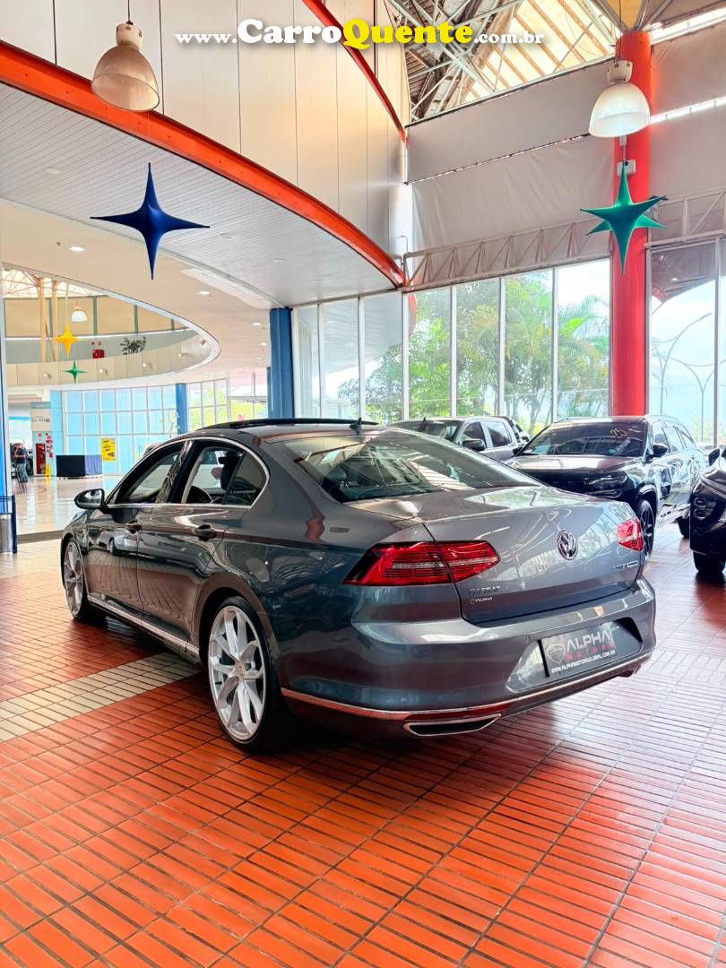 VOLKSWAGEN PASSAT 2.0 16V TSI BLUEMOTION HIGHLINE DSG 2017 - Loja
