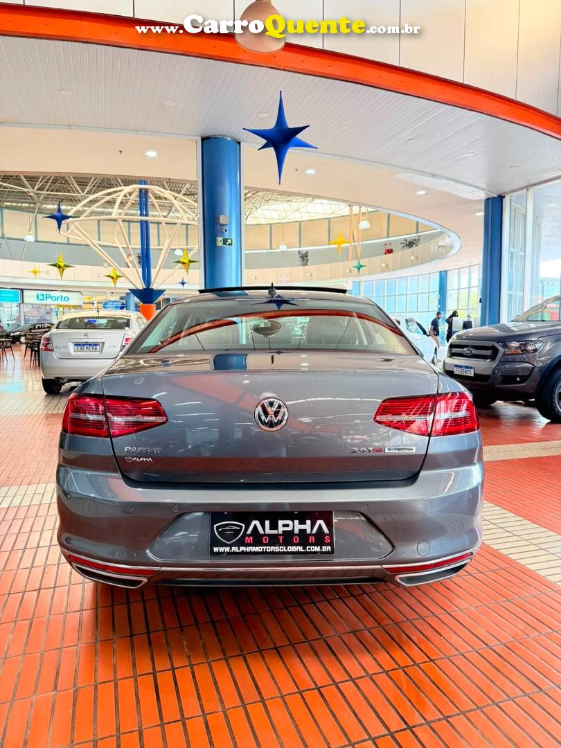 VOLKSWAGEN PASSAT 2.0 16V TSI BLUEMOTION HIGHLINE DSG 2017 - Loja