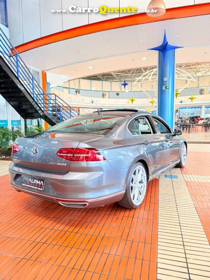 VOLKSWAGEN PASSAT 2.0 16V TSI BLUEMOTION HIGHLINE DSG 2017 - Loja