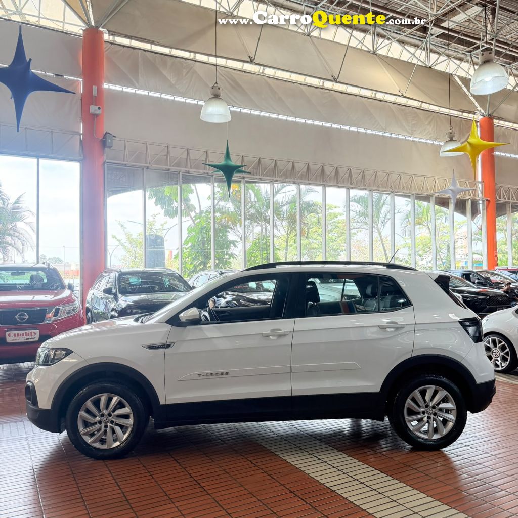 VOLKSWAGEN T-CROSS 1.0 200 TSI TOTAL SENSE 2020 - Loja